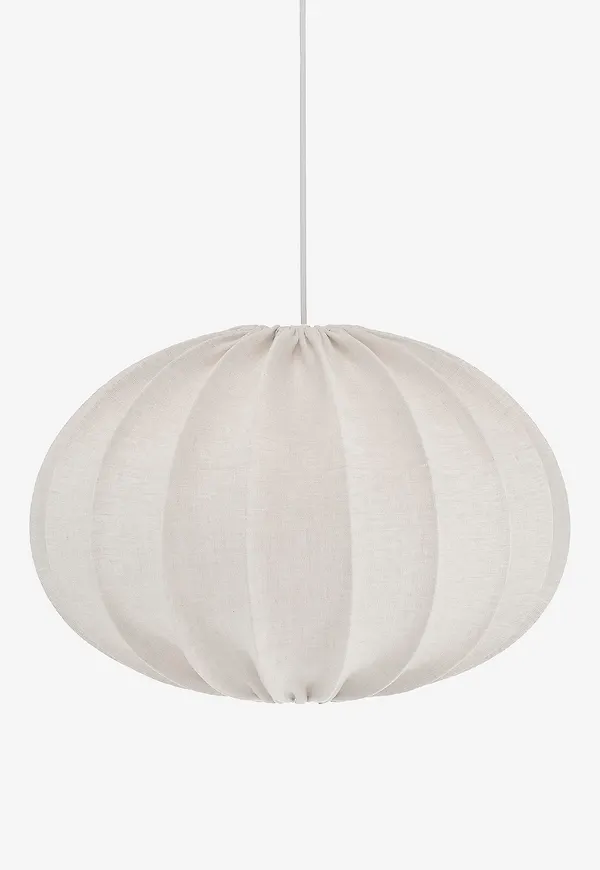 Beige PR Home lampa som passar perfekt till vintern 2026!