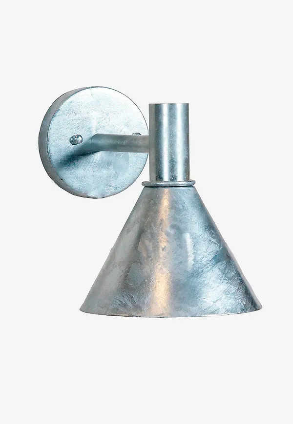 Riktigt trendig Lampa som passar bra vid många olika tillfällen.