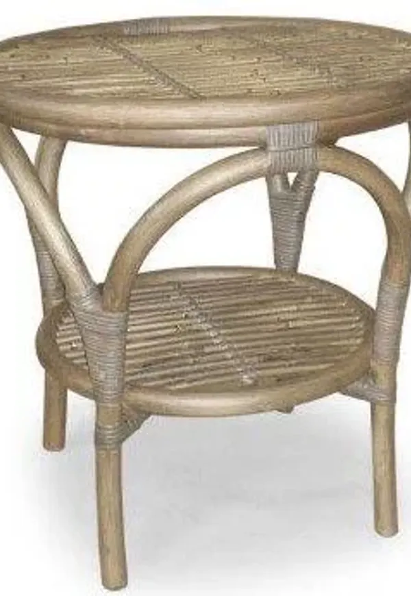 Snygg beige bord 2025 från Hillerstorp.