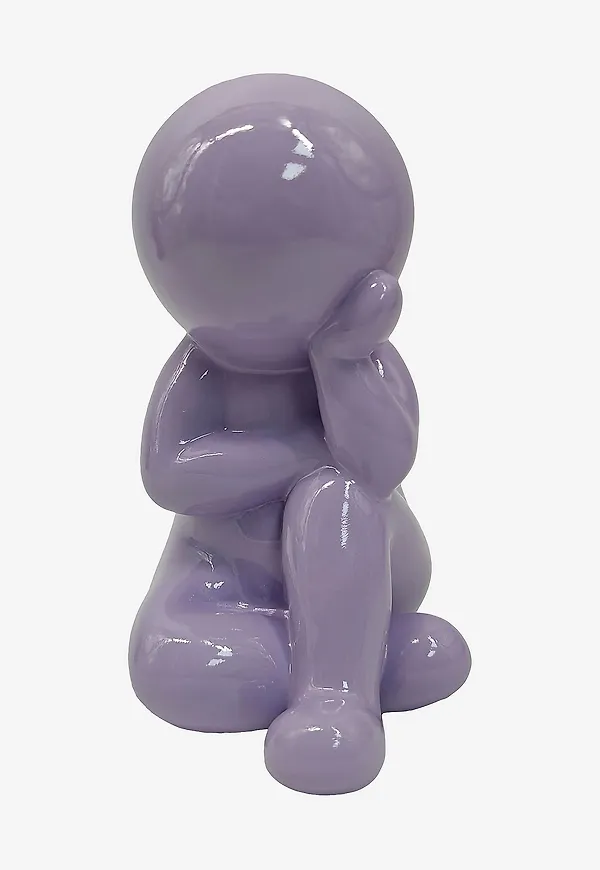 Lila Present Time-figur i modern modell.