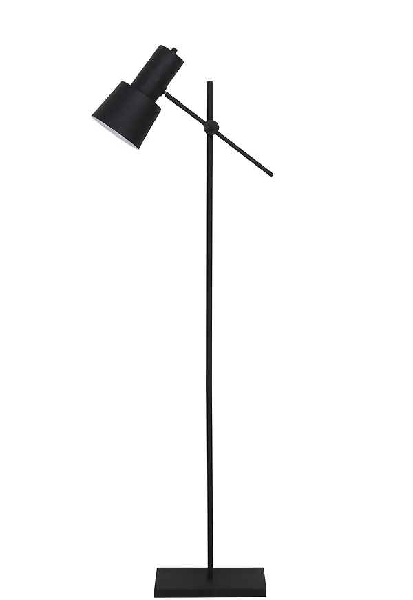 Moderiktig lampa 2025 från Light & Living.