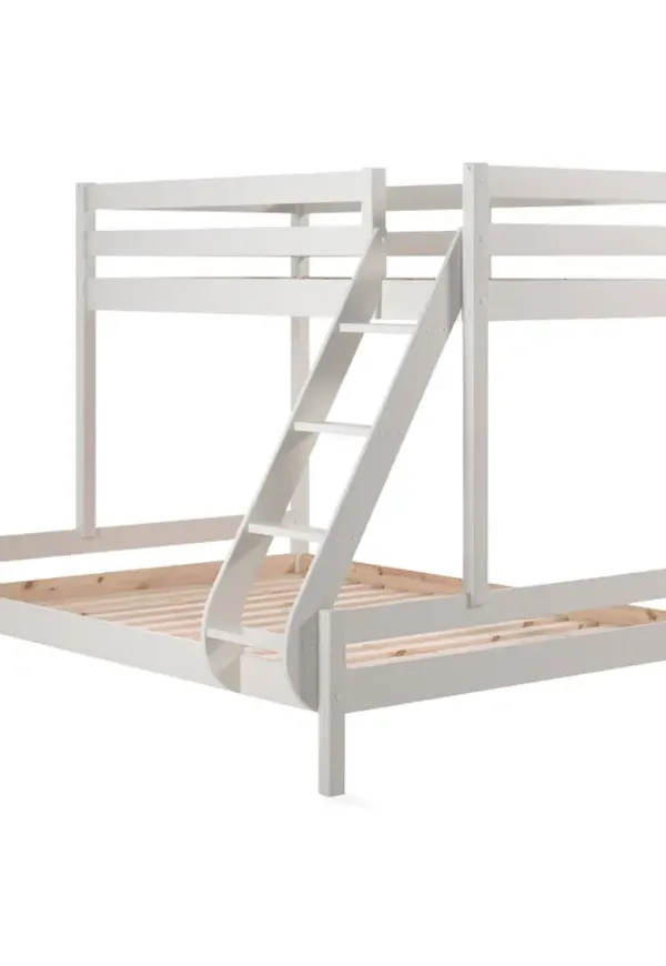 Supersnygg Säng som passar bra vid många olika tillfällen.