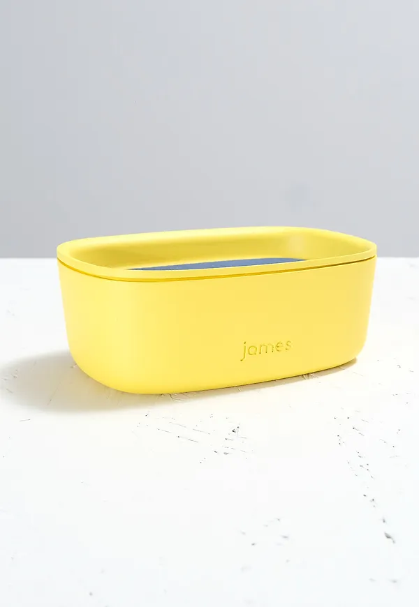 Fin låda 2025 från James.