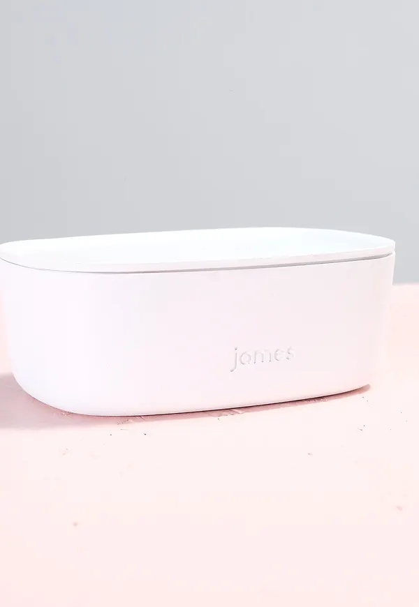 Jättefin låda 2025 från James.