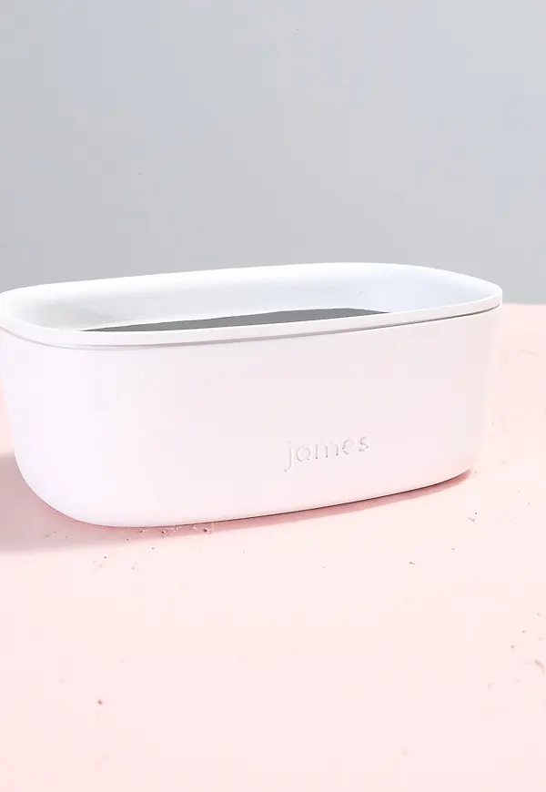 Stilren låda 2025 från James.