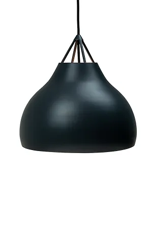 Jättesnygg lampa 2025 från Dyberg Larsen.