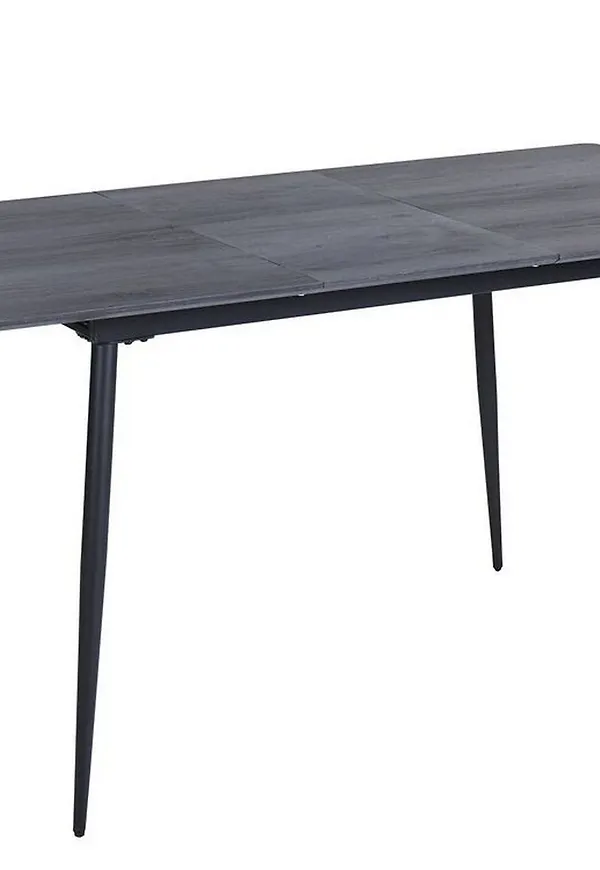 Komfortabel bord som passar bra vid många olika tillfällen.