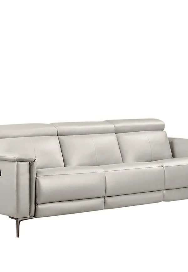 Vit Loft24-biosoffa i härlig modell.