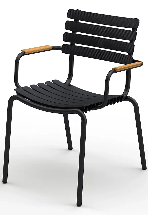 Snygg aluminiumkarmstol 2025 från Houe.