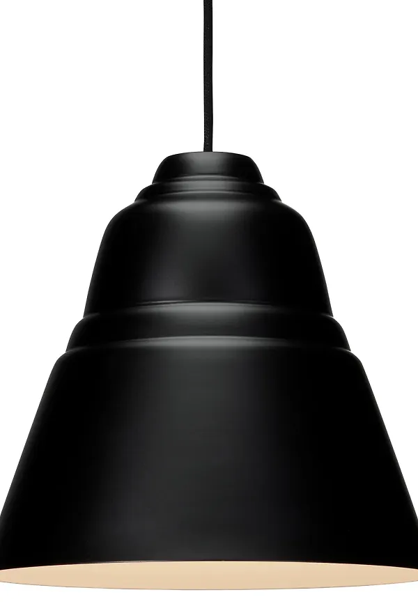 Herstal taklampa som passar perfekt till sommaren 2025!