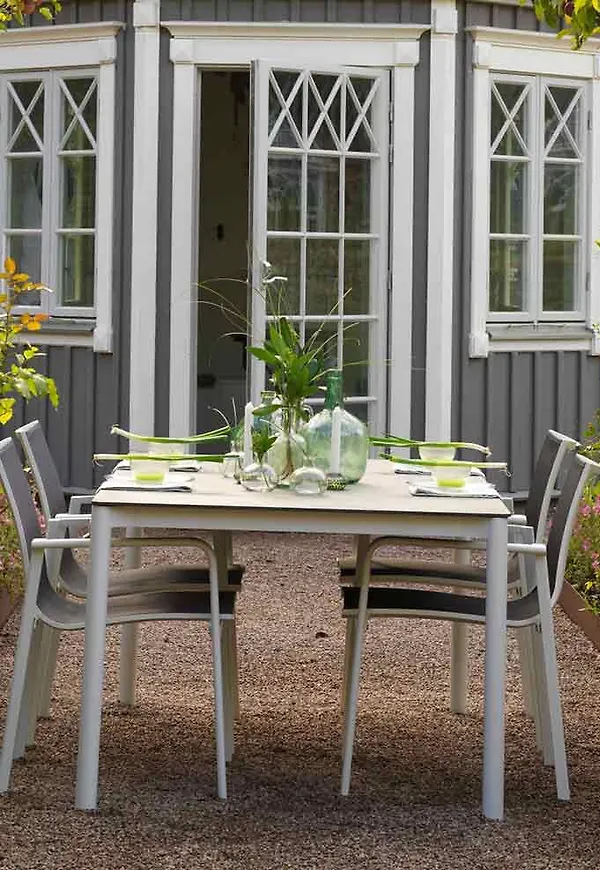 Brafab matbord som passar perfekt till sommaren 2025!