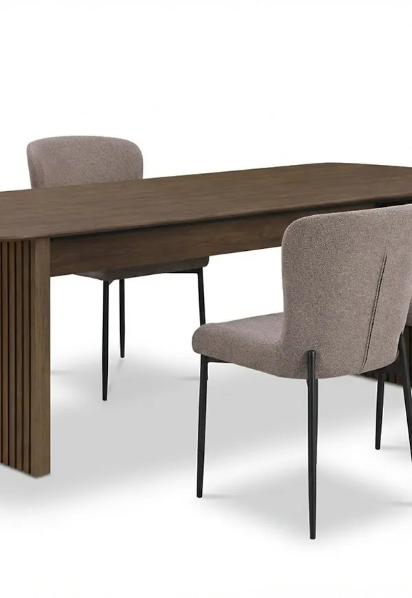 Brun Bark-matgrupp i fantastiskt snygg modell.