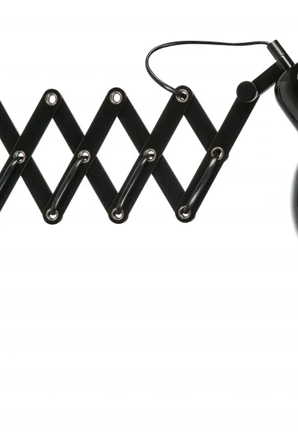 Modern svart lampa 2025 från Markslöjd.