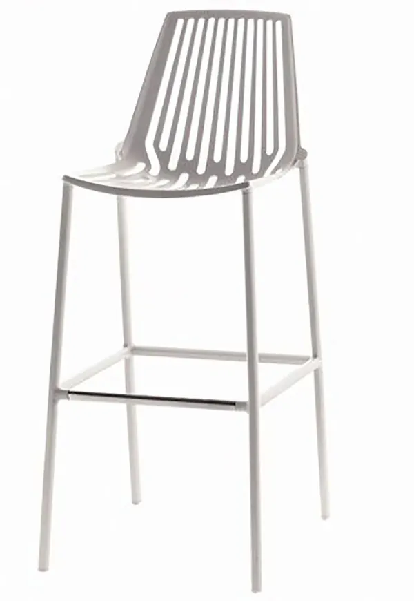 Fast stol som passar perfekt till sommaren 2026!