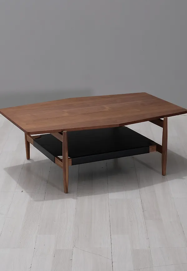 Vacker soffbord 2025 från Design Within Reach.