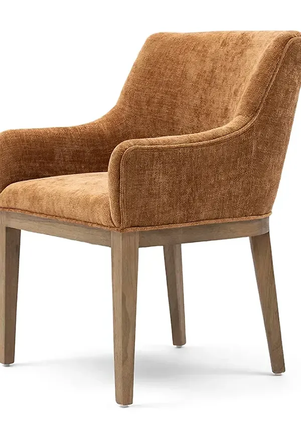 Härlig karmstol 2026 från Riviera Maison.