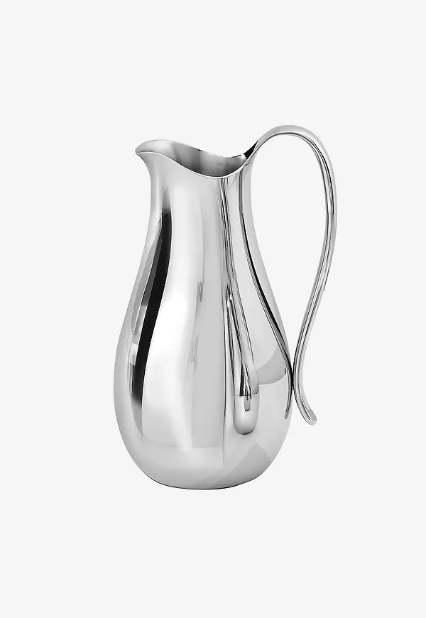 Otroligt snygg karaff i silver från Robert Welch.
