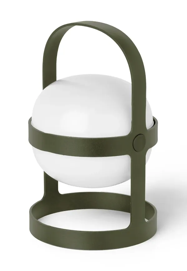 Trendig solcellslampa 2025 från Rosendahl.