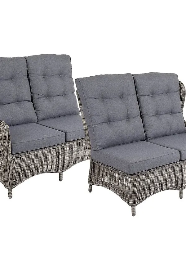 Klassisk bord som passar bra vid många olika tillfällen.