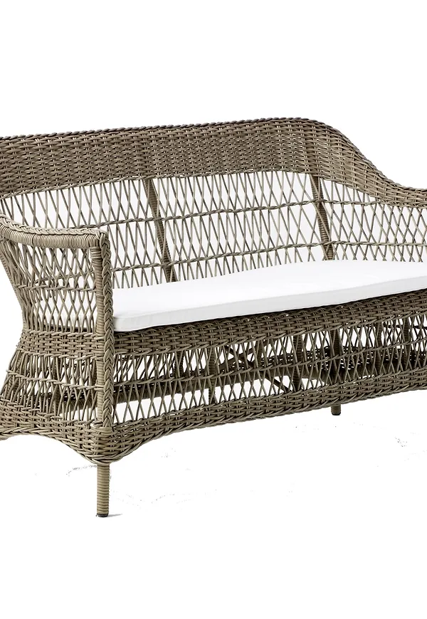 Fantastiskt fin Soffa som passar bra vid många olika tillfällen.