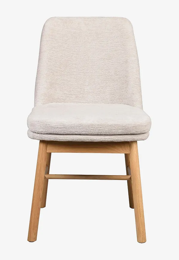 Snygg beige stol 2025 från Rowico Home.