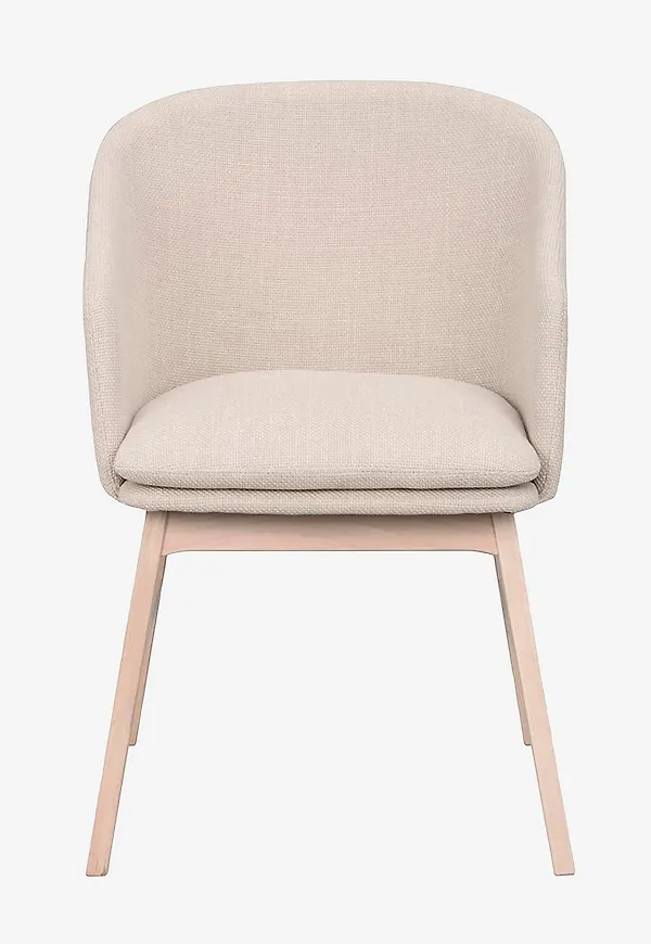 Smickrande Stol som passar bra vid många olika tillfällen.