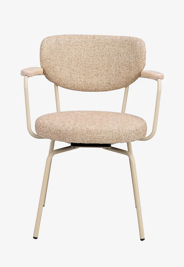 Ikonisk beige stol i ek från Rowico Home.