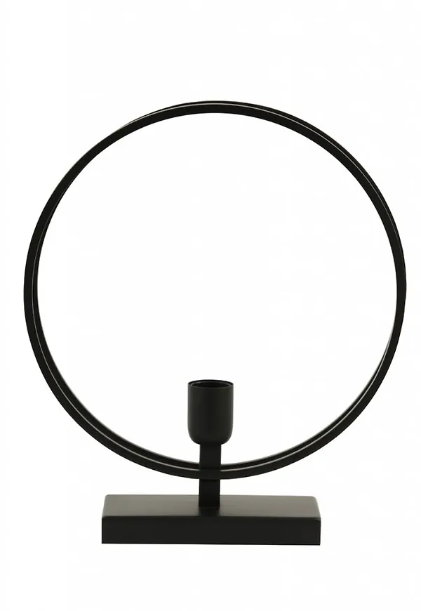 Light & Living lampa som passar perfekt till hösten 2024!