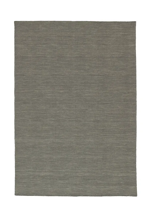 Fin grå matta i ull från Rugvista x Mjuk.