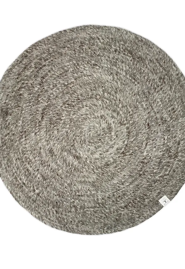 Superfin Matta som passar bra vid många olika tillfällen.