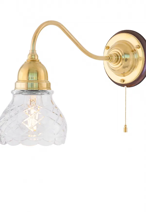 Karlskrona Lampfabrik lampa som passar perfekt till sommaren 2025!