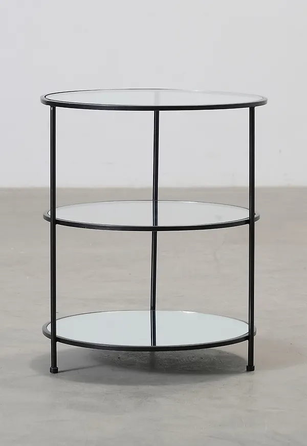 Svart Ruth & Joanna-sidobord i söt modell.