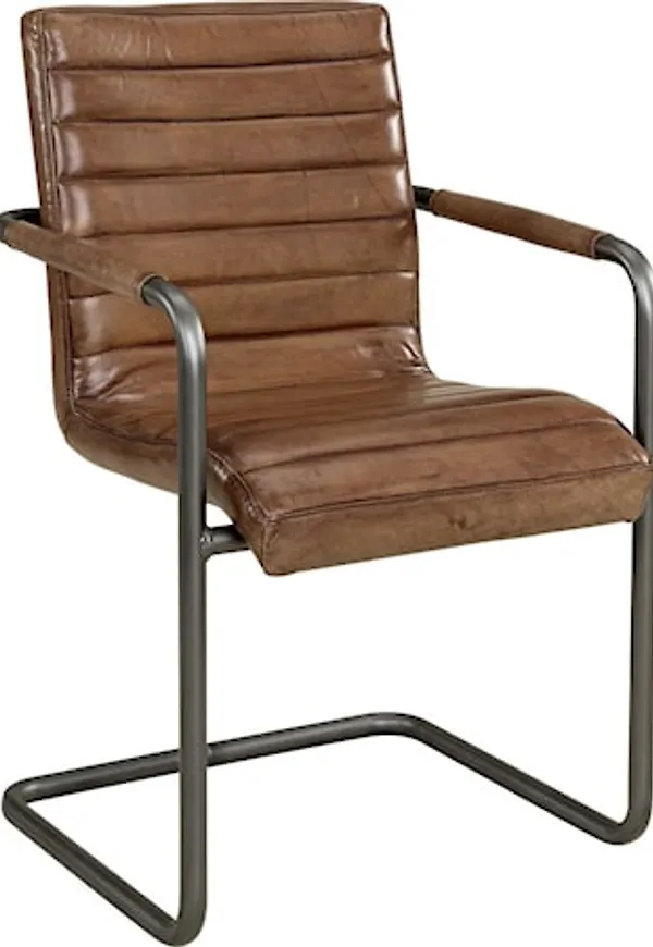 Brun Artwood-karmstol i supersnygg modell.