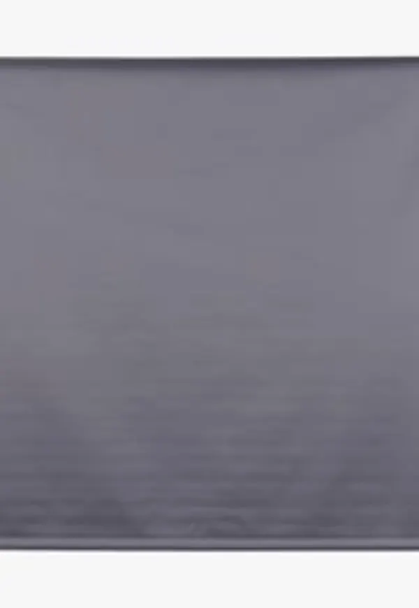 Grå Dekosol-rullgardin i stilriktig modell.