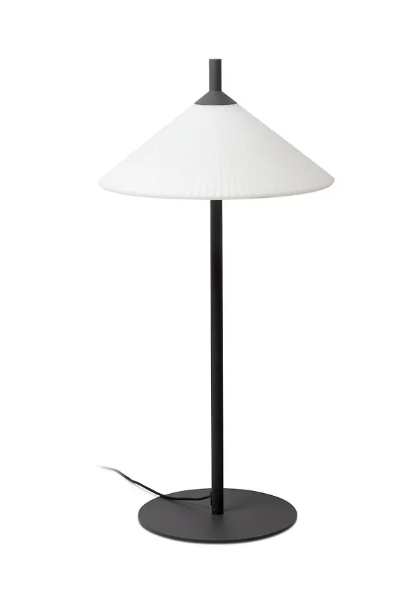 Snygg lampa 2025 från Faro Barcelona.