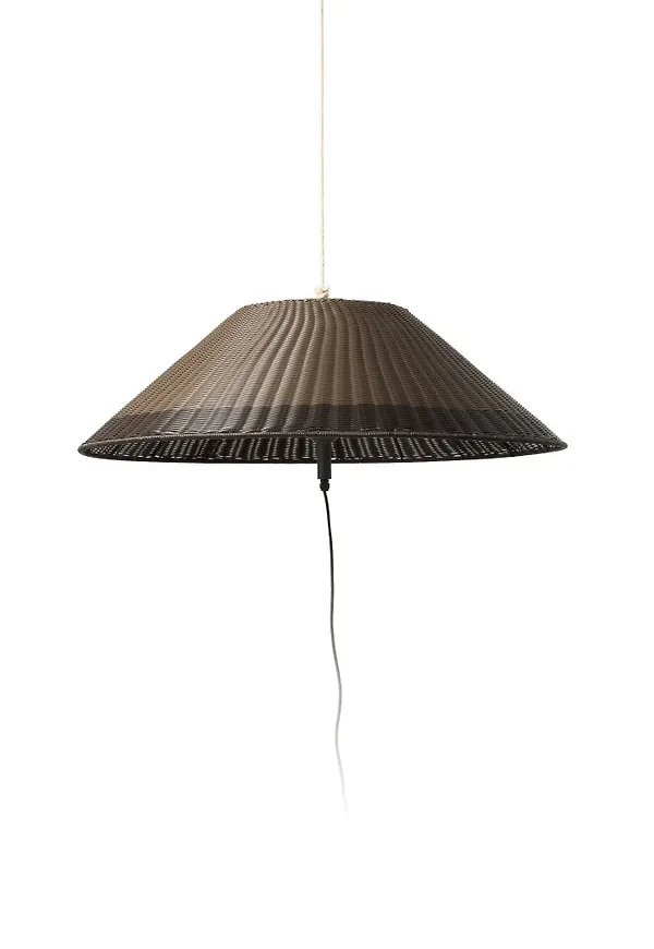 Riktigt trendig aluminiumtaklampa 2025 från Faro Barcelona.