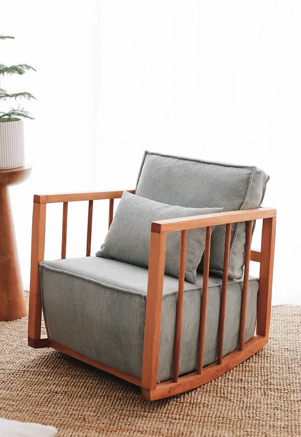 Elegant Möbel som passar bra vid många olika tillfällen.