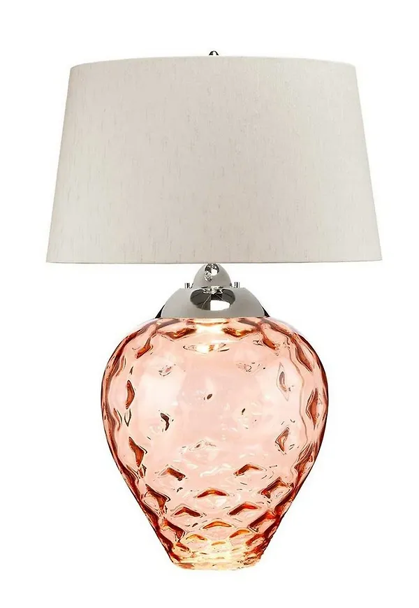 Elegant lampa i silver färg gjord i siden.