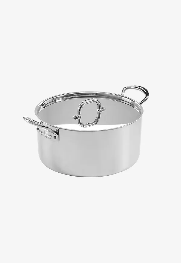 Modern gryta i aluminium från Samuel Groves.