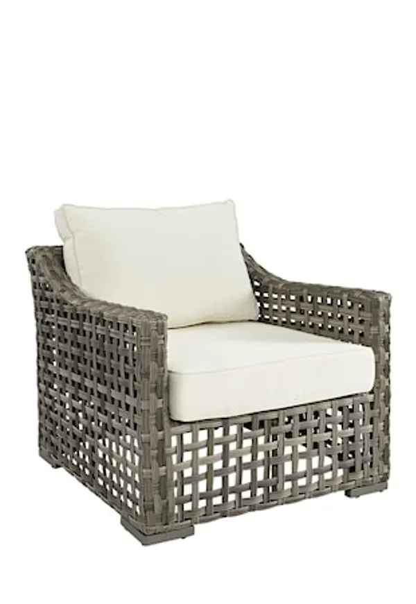 Elegant Möbel som passar bra vid många olika tillfällen.