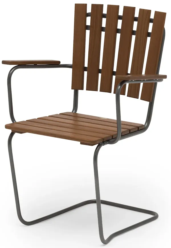 Hillerstorp stol som passar perfekt till sommaren 2026!