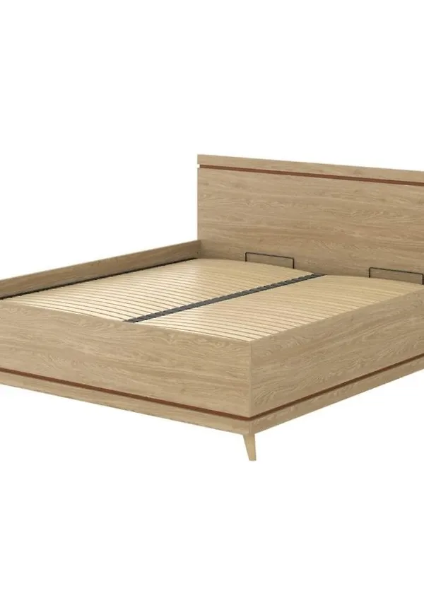 Komfortabel säng i beige färg gjord i ek.