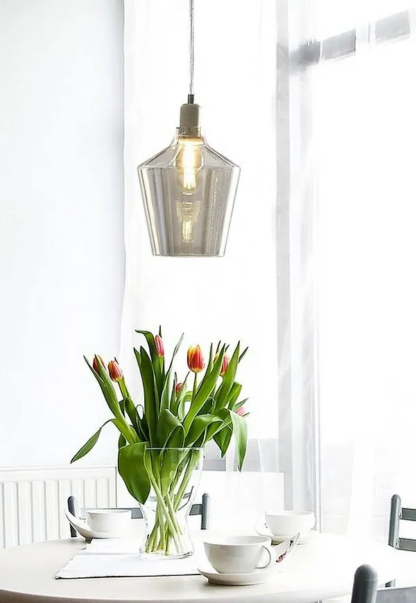 Halogenlampa som passar perfekt till vintern 2026!