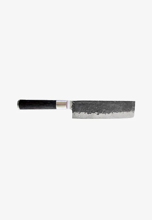 Silver Satake-grönsakskniv i riktigt trendig modell.