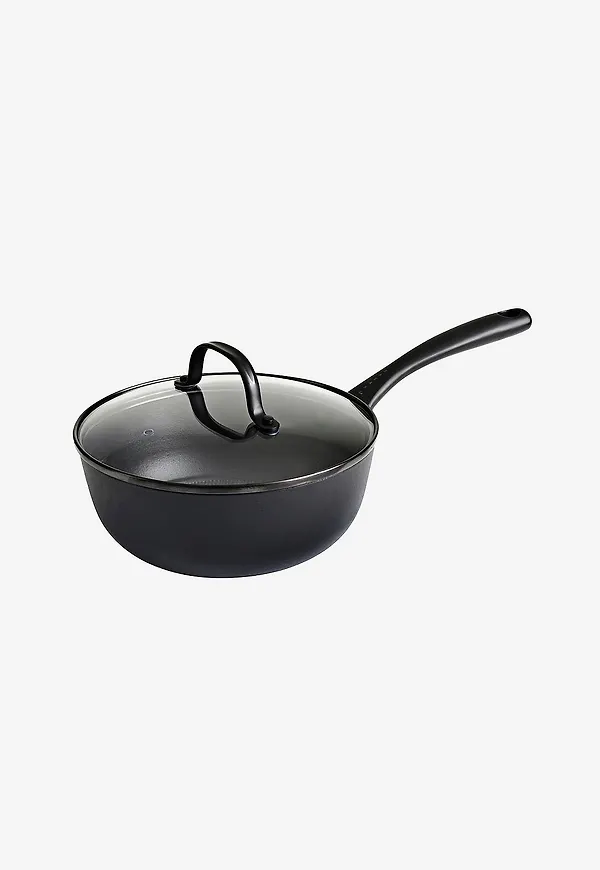 Moderiktig sauteuse 2026 från Satake.