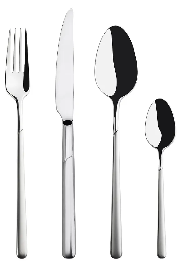 Silverfärgad Scandi Living-bestickset i söt modell.