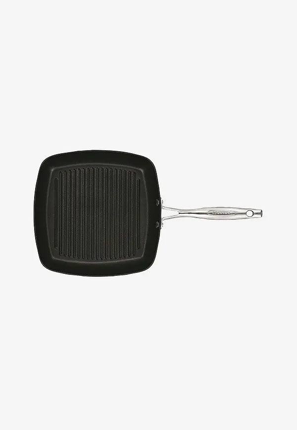 Svart Scanpan-grillpanna i elegant modell.