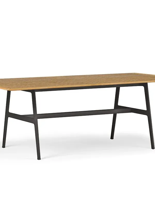 Svart Dedon-matbord i cool modell.