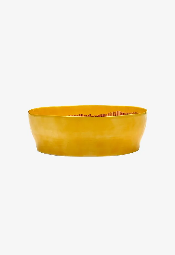 Gul Serax-skål i stilriktig modell.