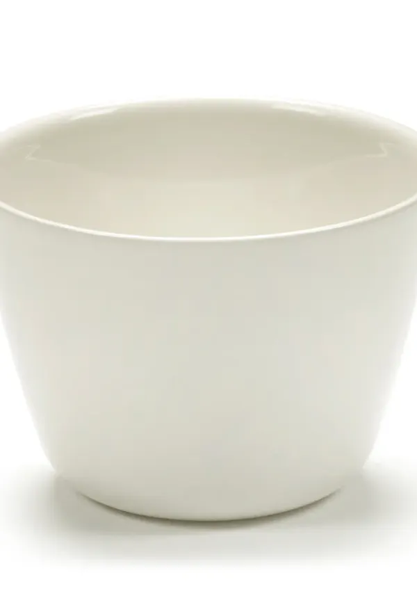 Beige Serax-cappuccinokopp i smickrande modell.